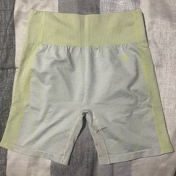 Gymshark Hyper Amplify Shorts - Picture 2 of 3